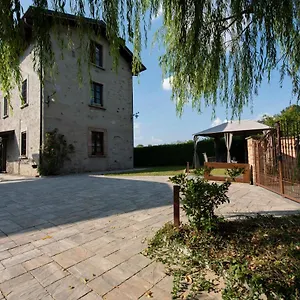 Vakantieboerderij Cascina Costa Italië